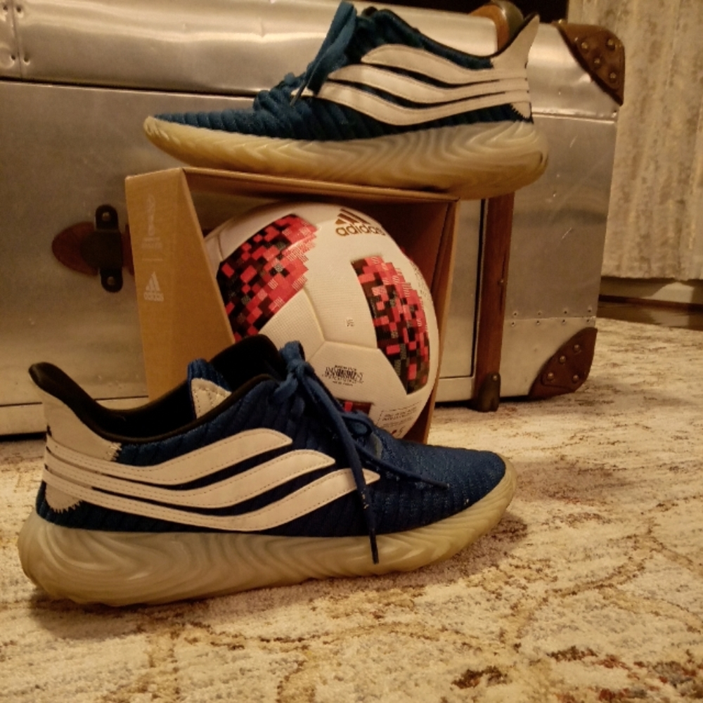 Adidas VOKABOS Marine Blue Sneakers sz 11